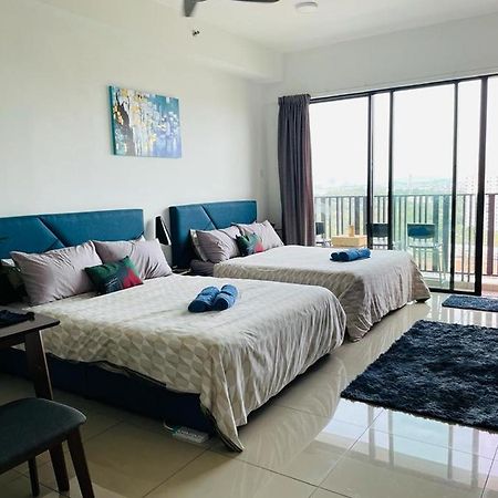 Homestay I-City Cantik, Tenang, Wifi, 4K Smart Tv, Netflix, Coway, Free Parking Shah Alam Buitenkant foto