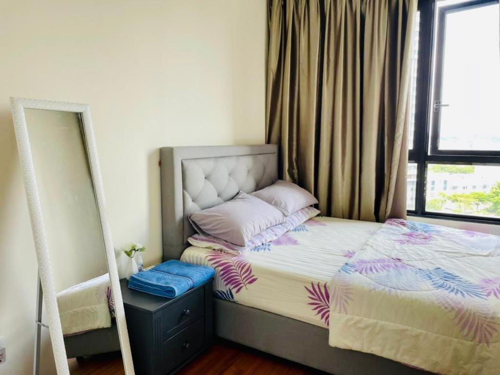 Homestay I-City Cantik, Tenang, Wifi, 4K Smart Tv, Netflix, Coway, Free Parking Shah Alam Buitenkant foto