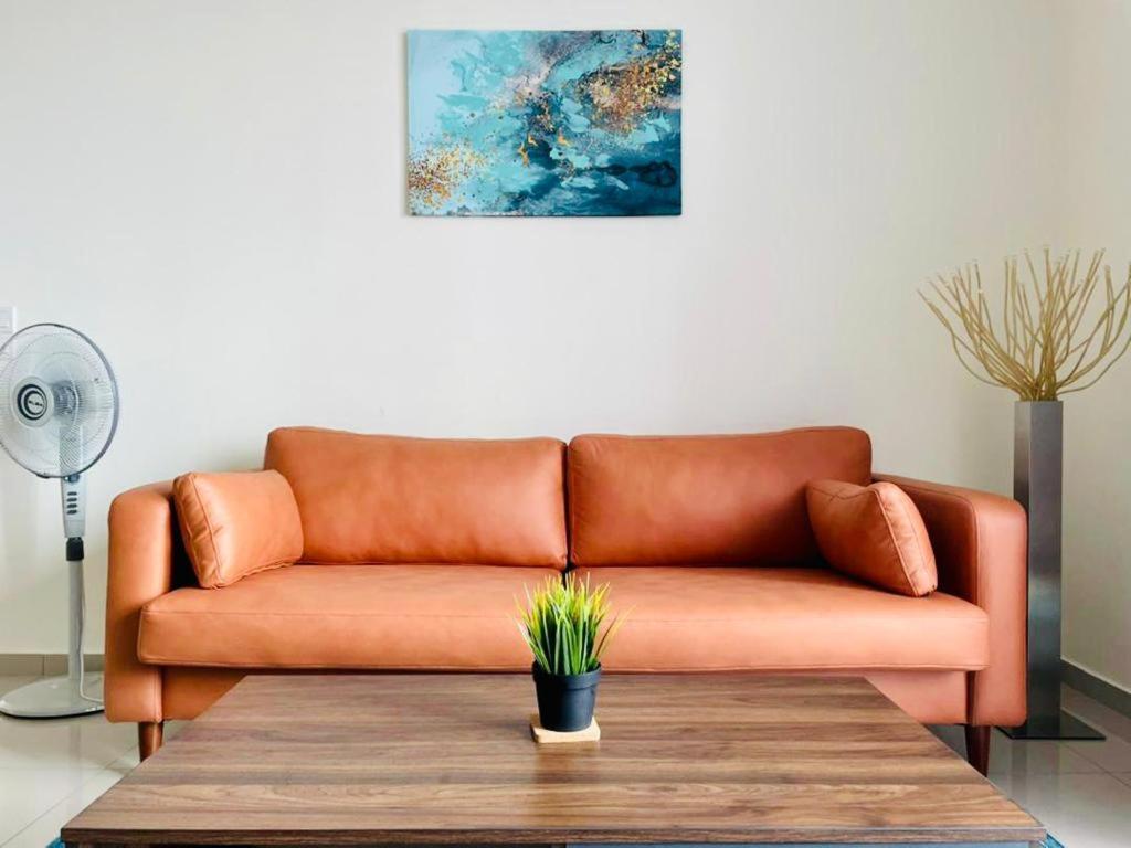Homestay I-City Cantik, Tenang, Wifi, 4K Smart Tv, Netflix, Coway, Free Parking Shah Alam Buitenkant foto